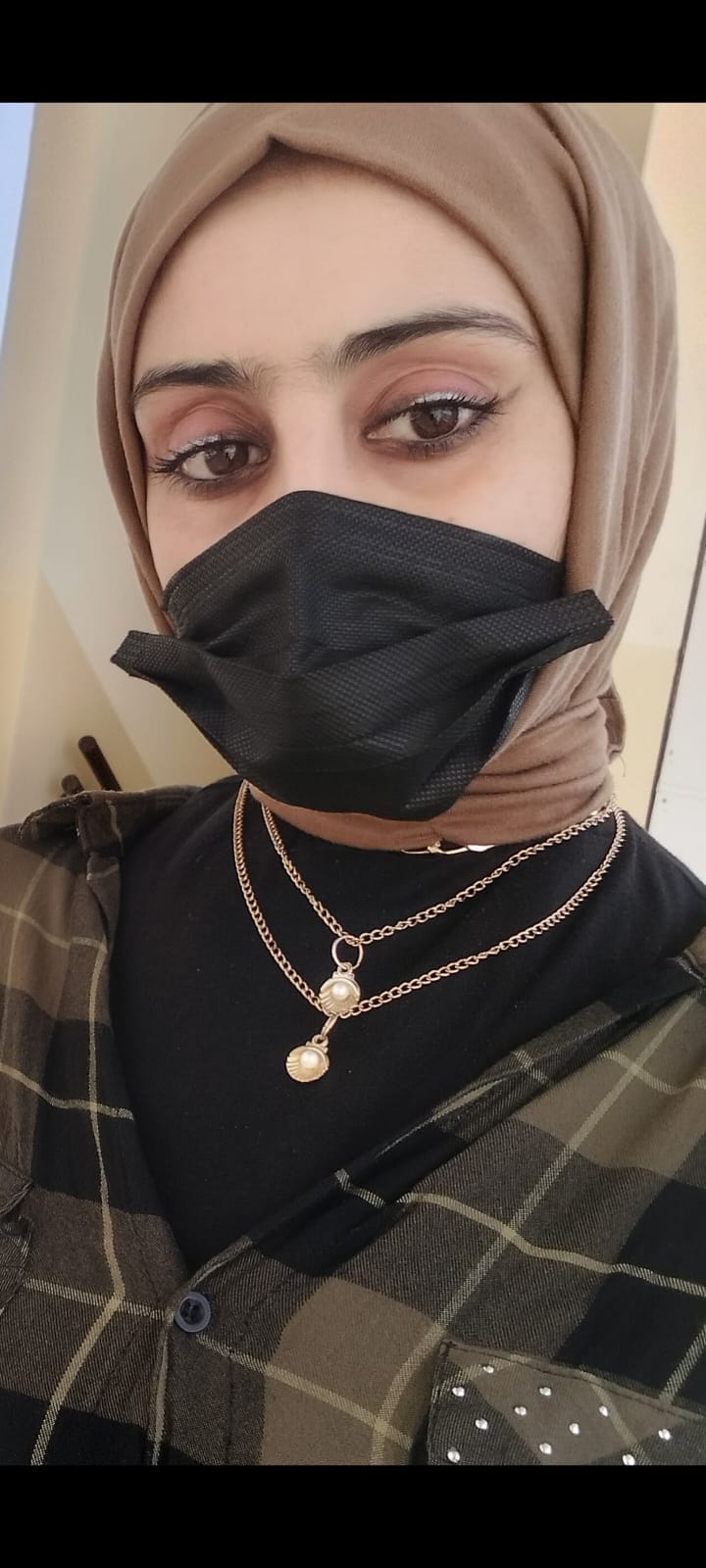 نور نعيم رضا